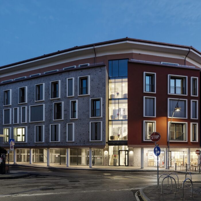 PALAZZINA CONTEMPORANEA TRADIZIONE – SARONNO CENTRO